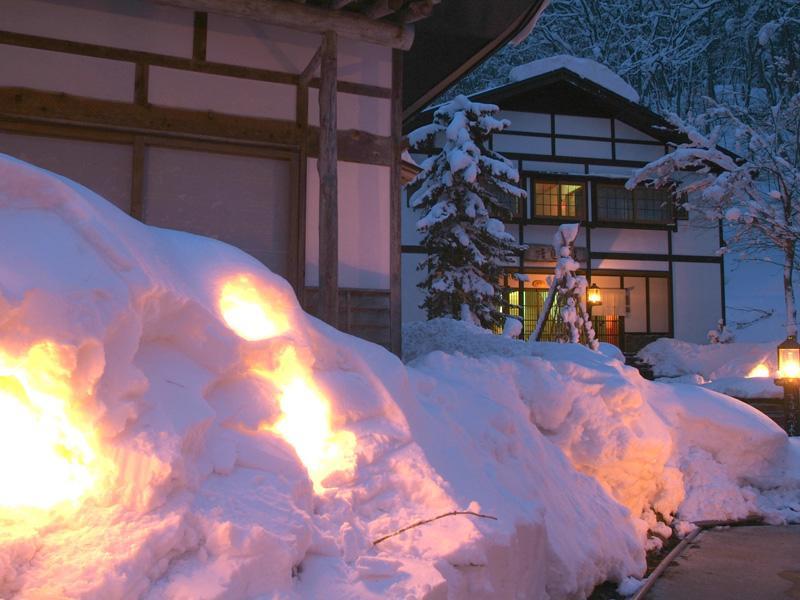 Lamp No Yado Aoni Onsen Ξενοδοχείο Hirakawa Εξωτερικό φωτογραφία