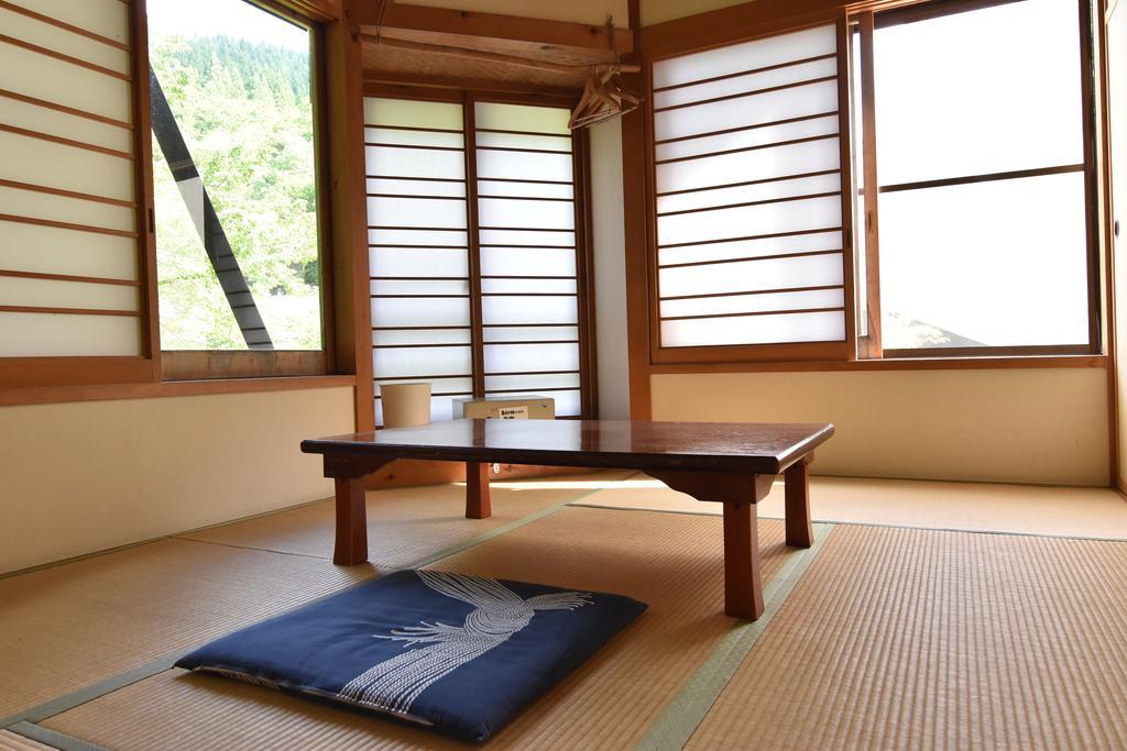 Lamp No Yado Aoni Onsen Ξενοδοχείο Hirakawa Εξωτερικό φωτογραφία